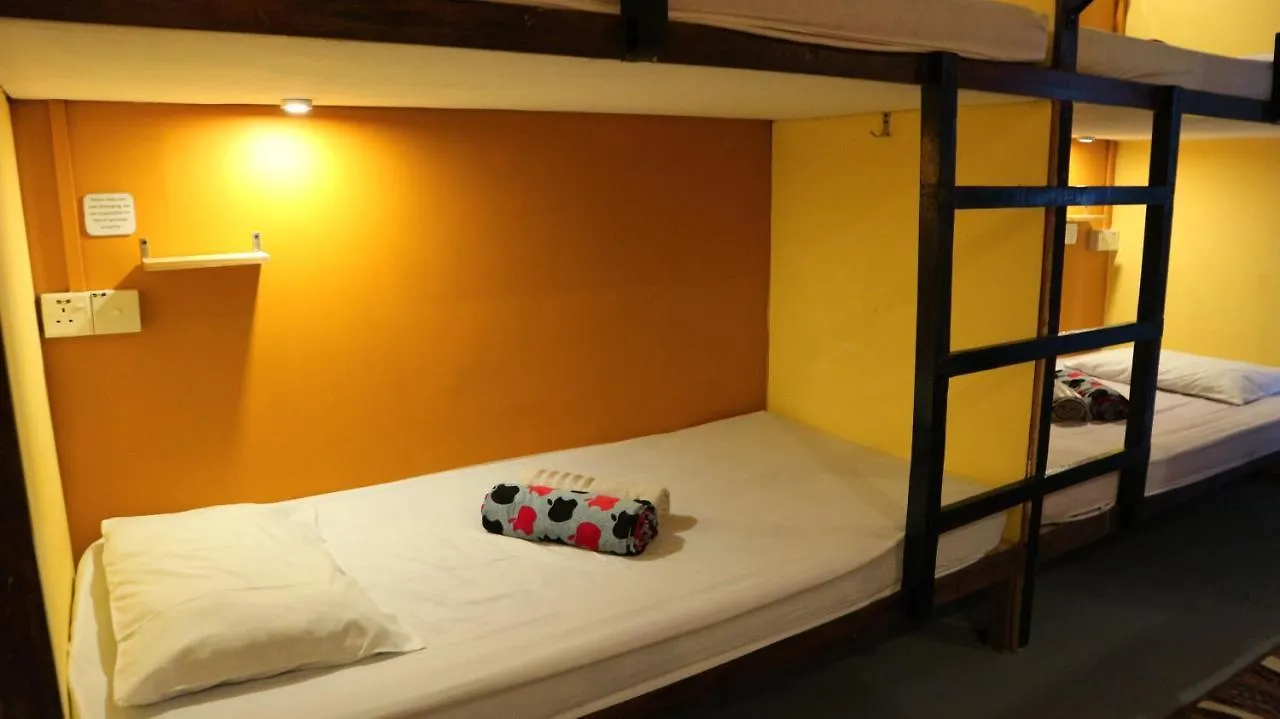 Eb2 Hostel Kota Kinabalu